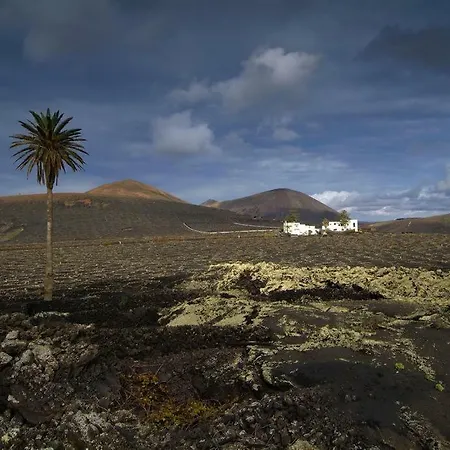 Casa Tisalaya Entre Volcanes * Tinajo